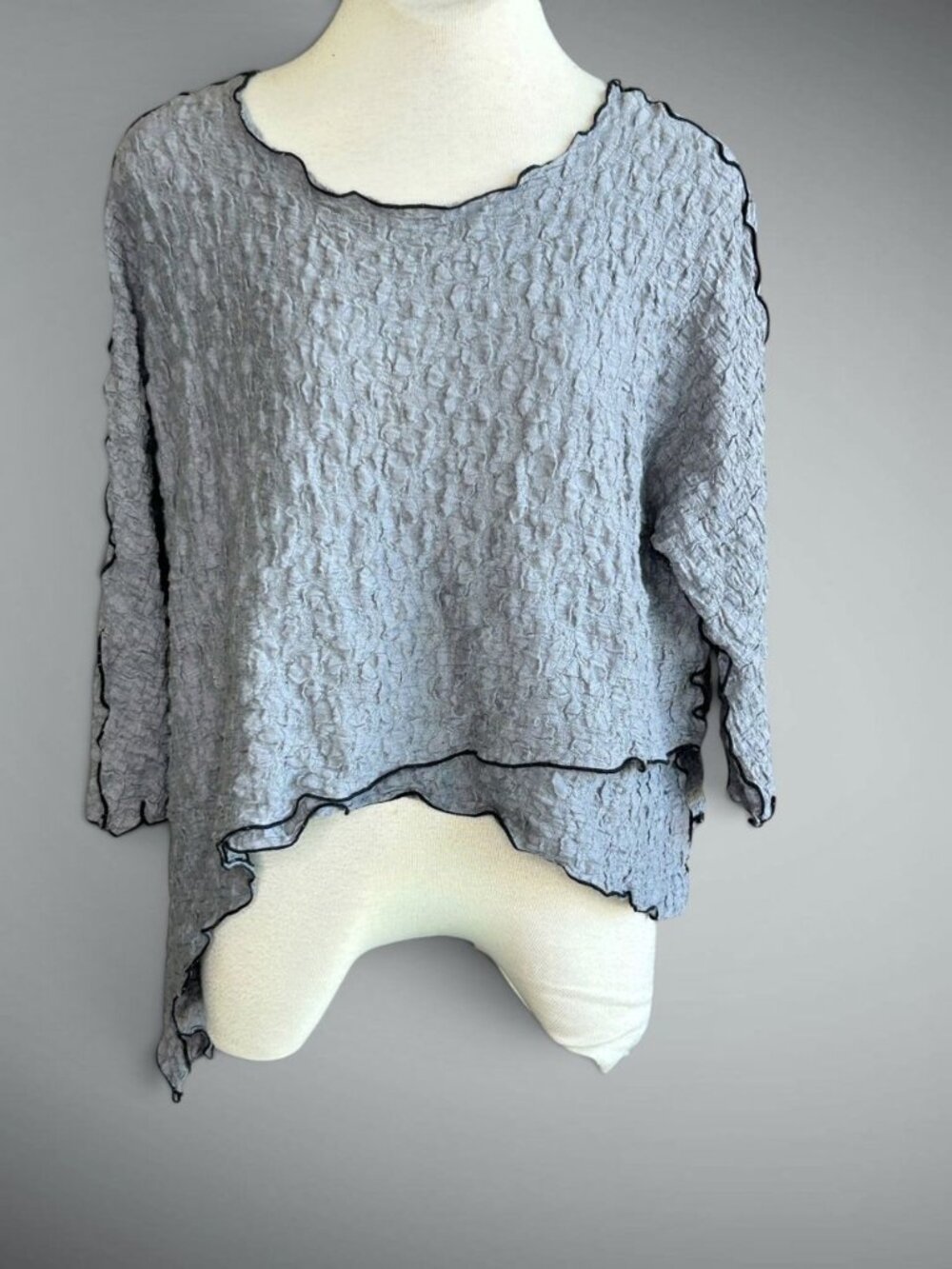 Noblu Gray Crinkle Top Asymmetrical Lagenlook Boho Festival Size L